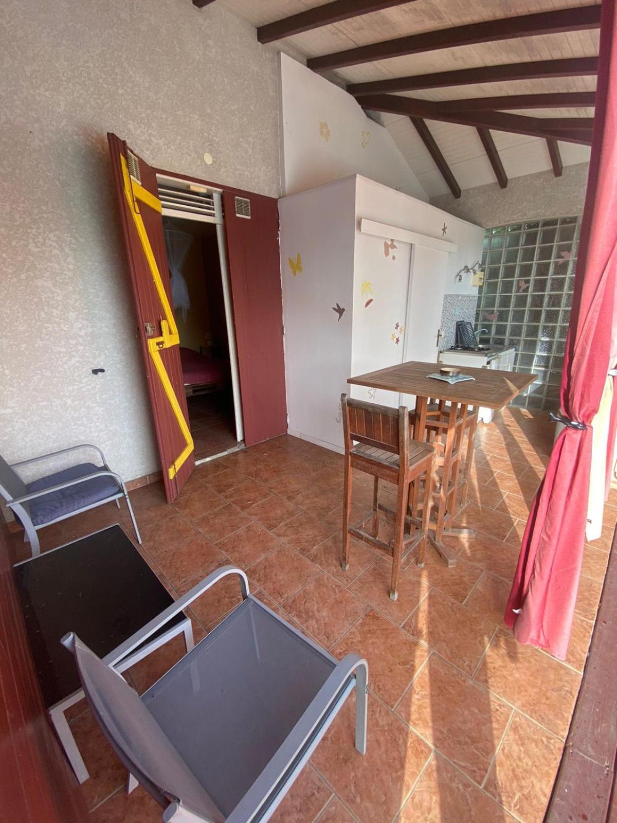 Gite La Reverie - Guadeloupe Saint-Claude Exterior foto